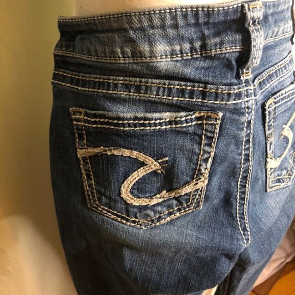 Silver Jeans Tuesday  Low Rise Slim Bootcut W27 - Picture 6 of 10